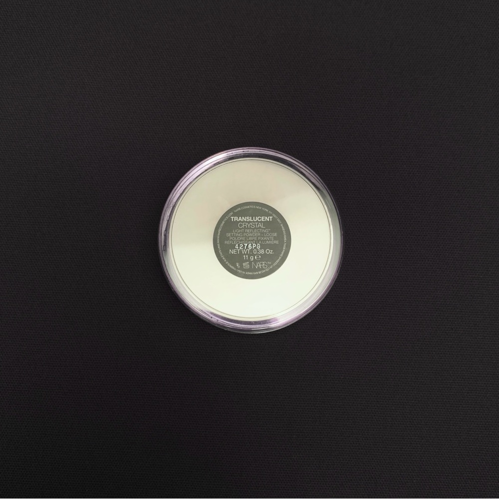 NARS Light Reflecting Translucent Loose Setting Powder – Crystal – Full Size - Picture 3 of 4